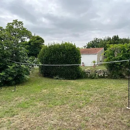 Renove 6 Pers, Grand Jardin, Tres Calme Feriehus *